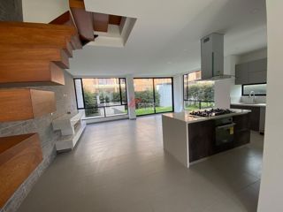 Casa moderna y sostenible en Cota - 3 niveles, foto 16