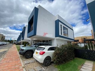 Casa moderna y sostenible en Cota - 3 niveles, foto 30